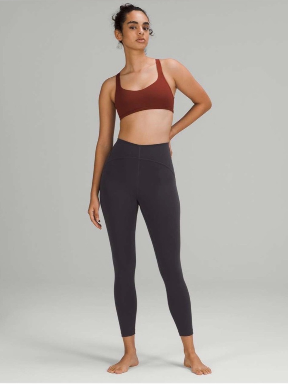 Lululemon InStill High-Rise Tight 25"
Black Granite